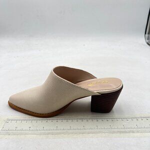 XYD Cream Mules LIKE NEW!